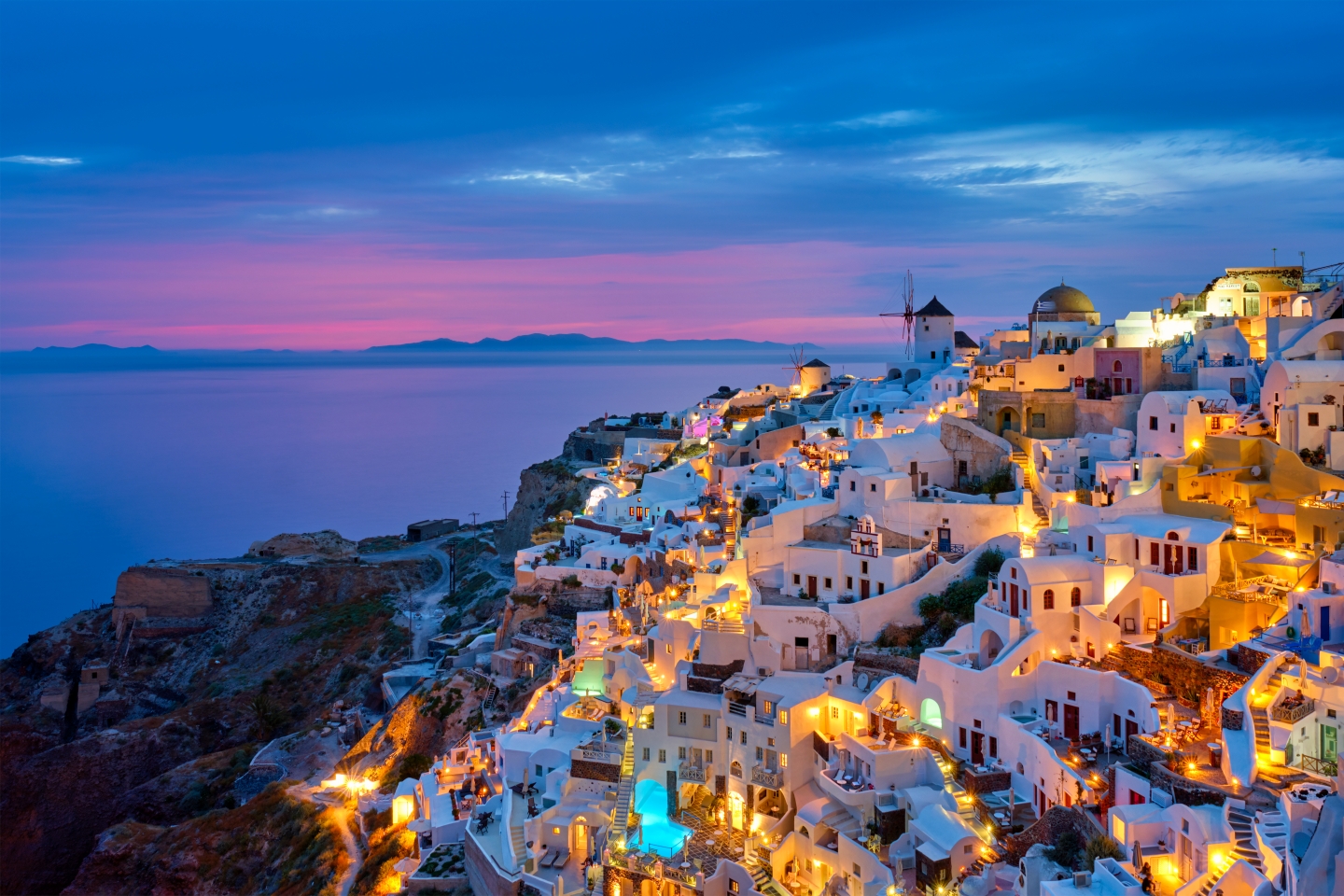 Top Luxury Hotels in Greece